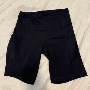 Lululemon Fast and Free 7” biker short size 6
